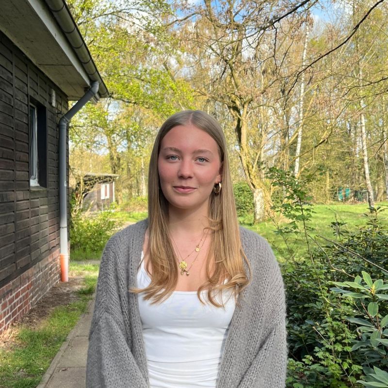 a33609e7 b44a 4701 83a0 e47c94ddca9f