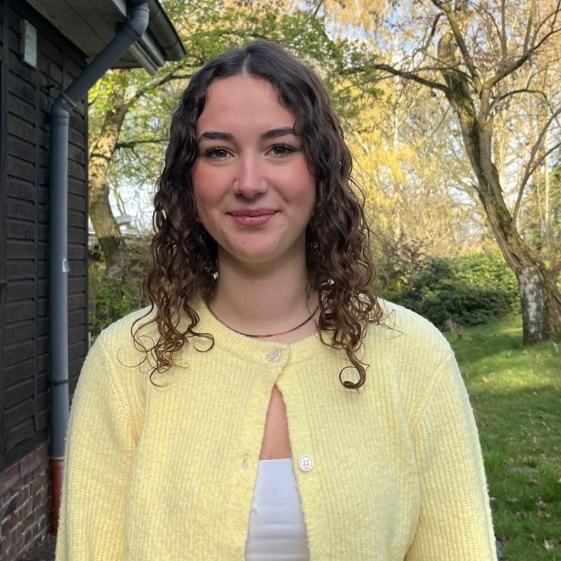 15b4c0d3 4767 4a46 a0fb 384e9dddb171