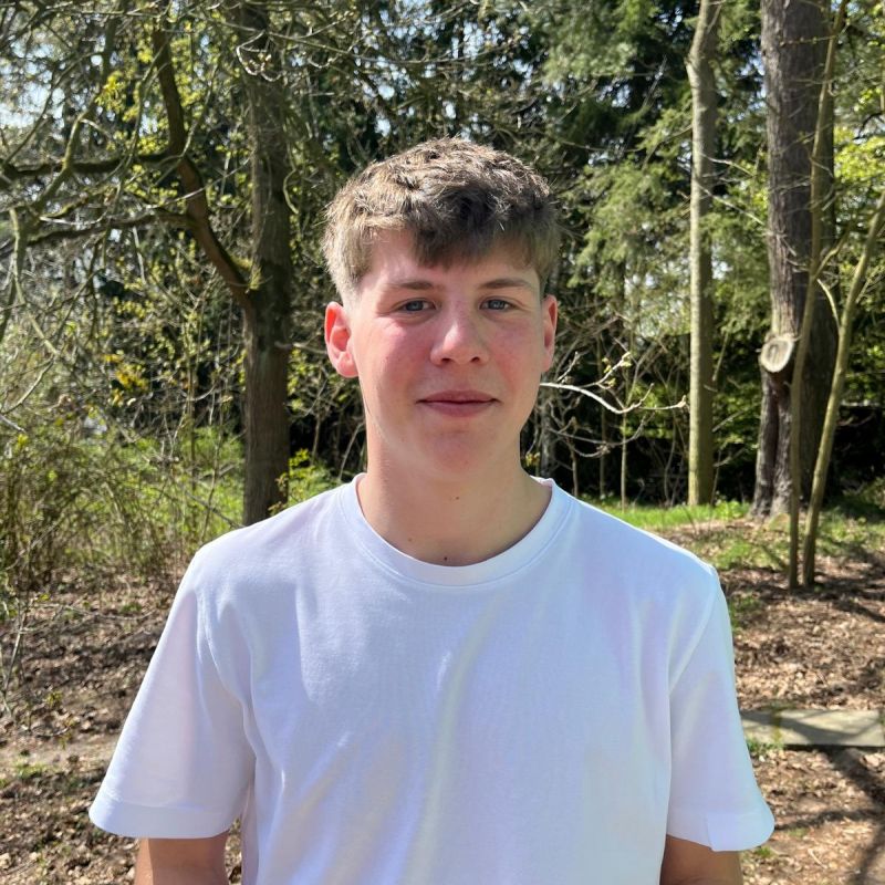 014b1f47 e3d4 4fa3 813f a78f0d5dad95